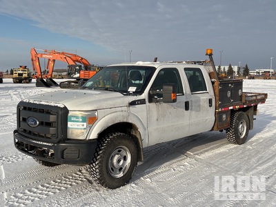 2013 Ford F-350 XL 4x4 Crew Cab Flatbed Truck