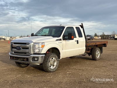 2012 Ford F-350 XLT 4x4 Extended Cab Pritsche-Lkw