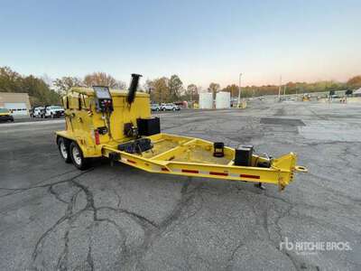 2014 KM International KM8000 TEDD Asphalt Hotbox - D7773