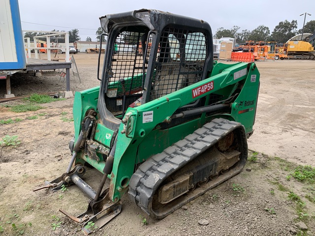 2016 Bobcat T550 Compact Track Loader
