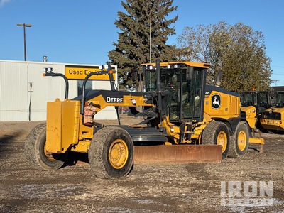 2021 John Deere 872GP AWD Motor Grader