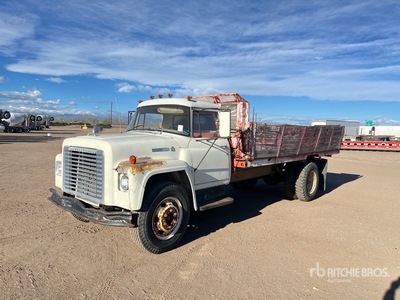 1974 International 4x2 Grain Truck