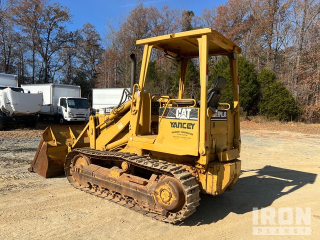 1999 Cat 933C Crawler Loader in Asheboro, North Carolina, United States ...