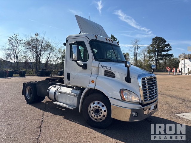 CAMIóN 2016 FREIGHTLINER