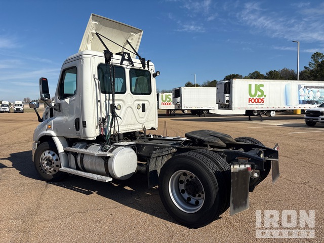 CAMIóN 2016 FREIGHTLINER