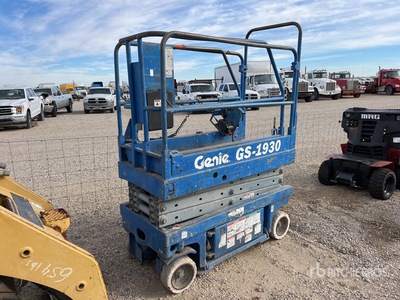 Genie GS1930 Electric Scissor Lift (Inoperable)