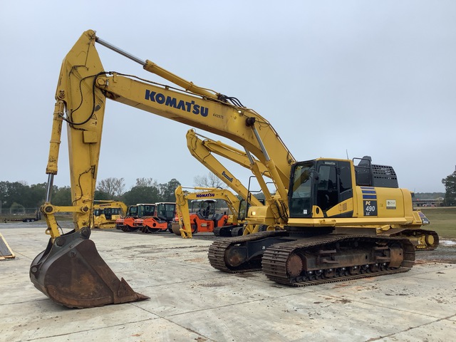 2022 Komatsu PC490LC-11 Tracked Excavator