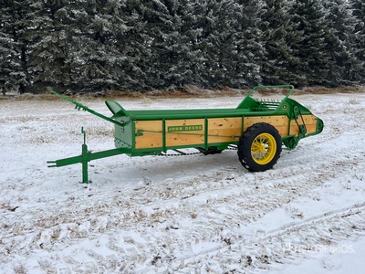 John Deere 13 ft Antique Fertilizer Spreader Antiquités