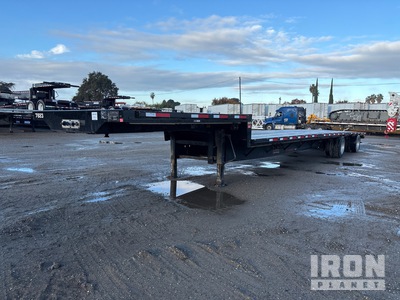 2016 Transcraft Step Deck Trailer