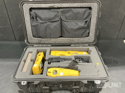 Corning Cable Systems OM-610 Optical Power Meter