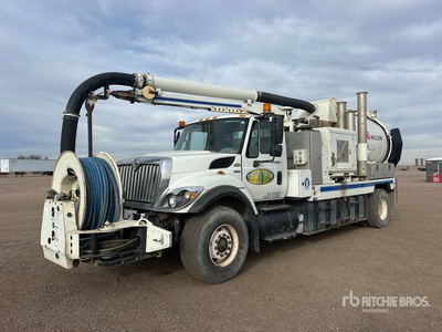 2009 International 7400 4x2 Sewer Cleaner Truck