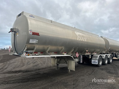 2023 Tremcar 32500 L Tri/A B-Train Lead Petroleum Remorque-citerne