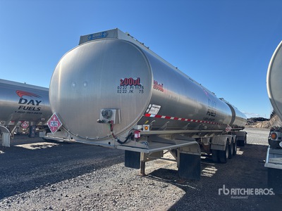 2022 Advance 33000 L Tri/A B-Train Lead Petroleum Tanker Trailer