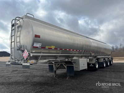2022 Advance 57000 L Quad/A Petroleum Tanker Trailer