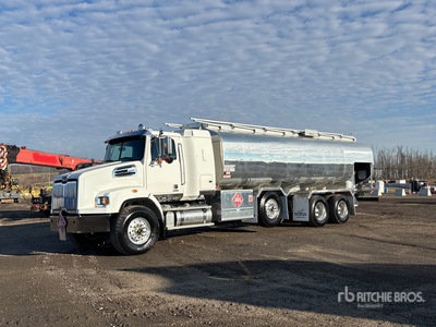2023 Western Star 4700SB 25000 L 8x4 Camión Cisterna de Combustible (Unused)