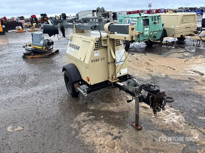 2015 Doosan LSC 6 kW Lichtmast