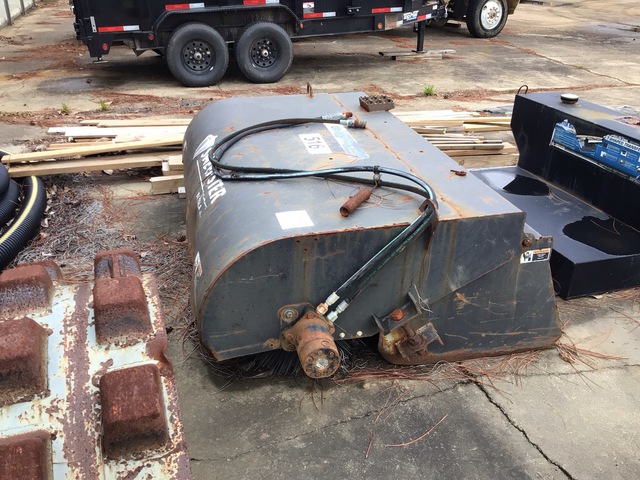 2015 Paladin 20572M 72 in Skid Steer Sweeper