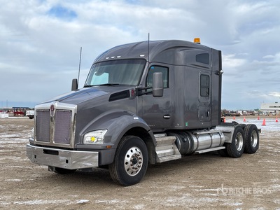 2020 Kenworth T880 6x4 تراكتور شاحنة كابينة النوم (ثنائية المحور)