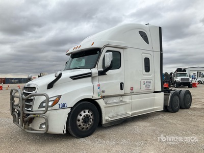2019 Freightliner Cascadia 126 6x4 T/A Sleeper Truck Tractor (Inoperable)
