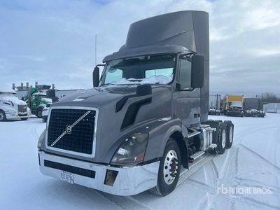 2016 Volvo VNL 6x4 T/A Day Cab Truck Tractor