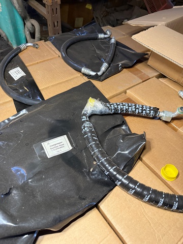 Lot of (36) Chassis Ref. Hose Kit