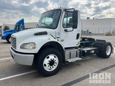 2011 Freightiner M2 Hybrid 4x2 S/A Day Cab Truck Tractor