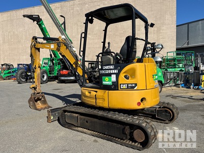 2017 CAT 303.5 E2 Mini Excavator