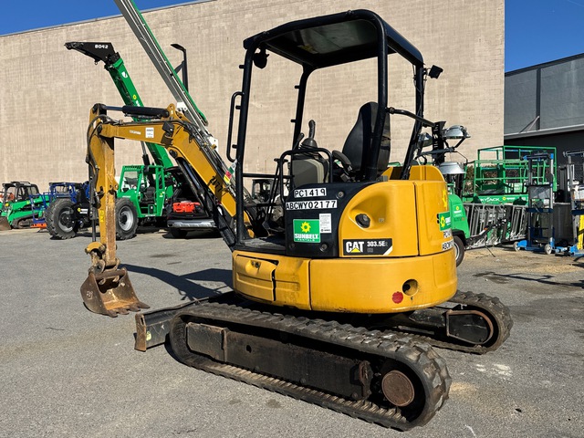 2017 CAT 303.5 E2 Mini Excavator 2017 CAT 303.5 E2 Mini Excavator