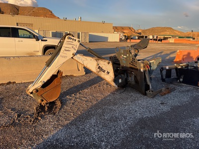 Bobcat 709FDS Skid Steer Backhoe