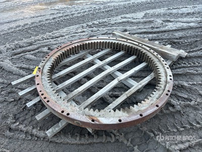 Excavator ring gear
