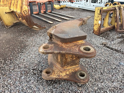 36 in Excavator Ripper