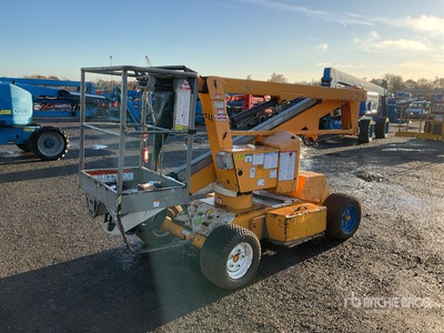 2015 Nifty-Lift HR12NDE 2WD Hybrid Articulating Boom Lift