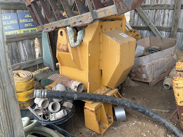 Paccar H140 Crawler Tractor Winch