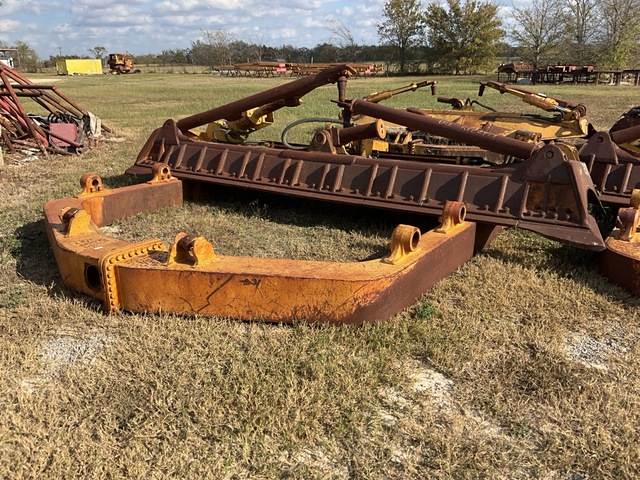 Cat Angle Dozer Blade w/C-Frame - Fits Cat D8T