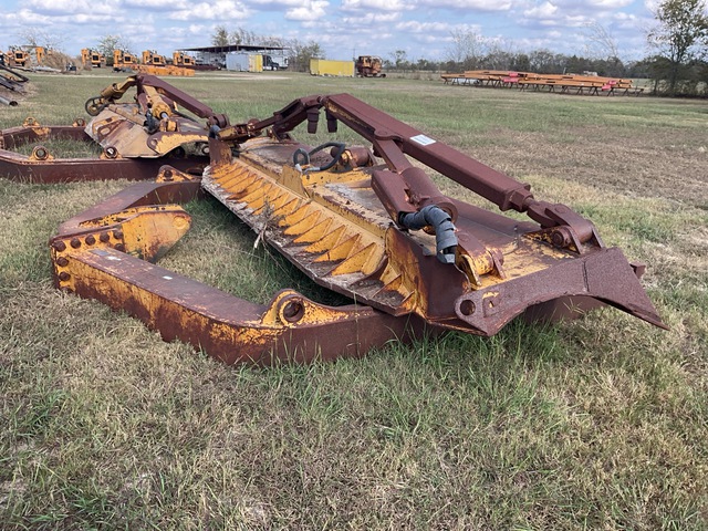 Rockland Angle Dozer Blade w/C-Frame - Fits Cat D7E