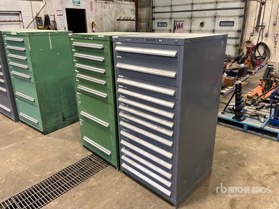 Quantity of (2) Werkzeugschrank