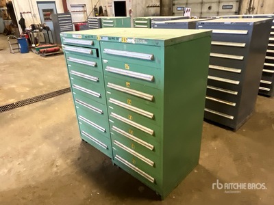 Quantity of (2) Werkzeugschrank