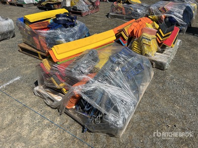 Quantity of Load Angle Protectors & Ratchet Straps