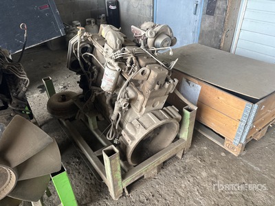 Cummins エンジン