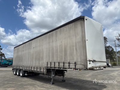 2006 ACE 13.6 m Tri/A Step Deck Remorque pour rideaux latéraux