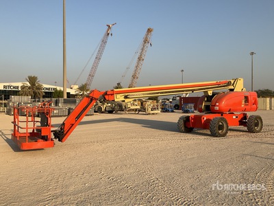 2010 JLG 860SJ 4WD Diesel Plataforma Elevadora Articulada