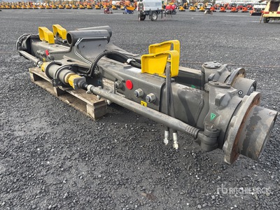 Quantity of (2) Claas axel to fit Claas combine (Unused)