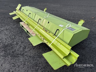 Claas box for combine header