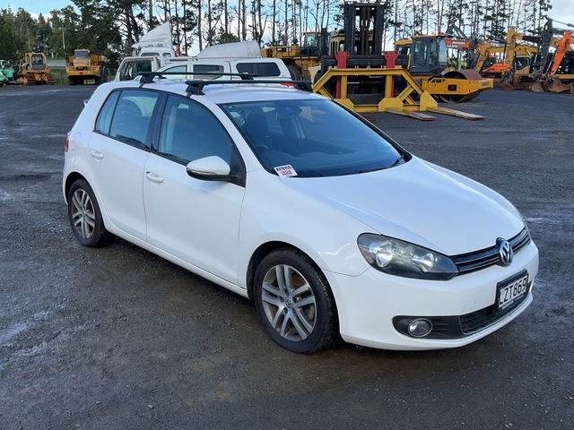 2009 Volkswagen Golf TSI Automobile 2009 Volkswagen Golf TSI Automobile