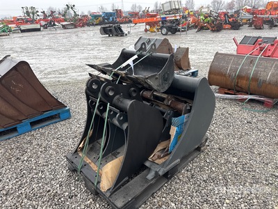 Quantity of (6) Benna