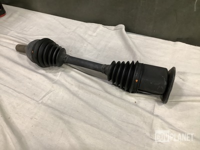 (3) GKN Driveline 12460369-6 Automotive Axle Shafts