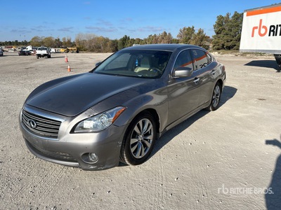 2013 Infiniti M37 Automobile