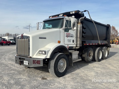 2007 Kenworth T800 8x6 Tri/A Dump Truck