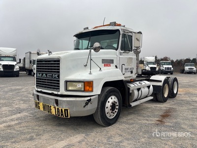 1995 Mack CH613 6x4 T/A Day Cab Truck Tractor