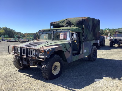 2004 AM General M1097A2 HMMWV 2 Door Soft Top w/Truck Body